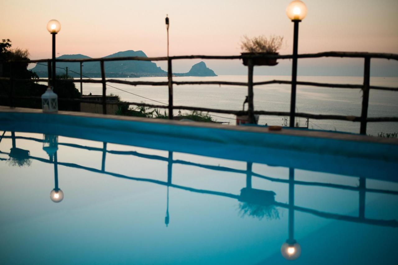 Case Vacanze Con Piscina 알타빌라밀리치아 외부 사진